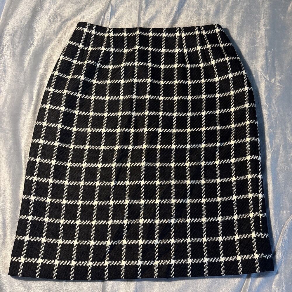 Talbots Skirt Check Plaid A-Line 100% Wool Skirt Women's Size 4 Black White VTG